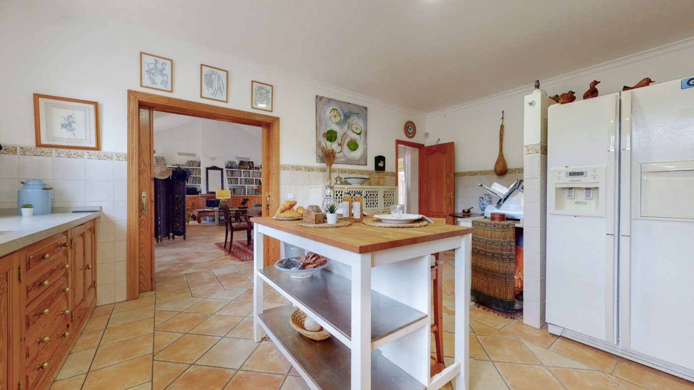Villa · San Martin del Tesorillo · (bella0008)