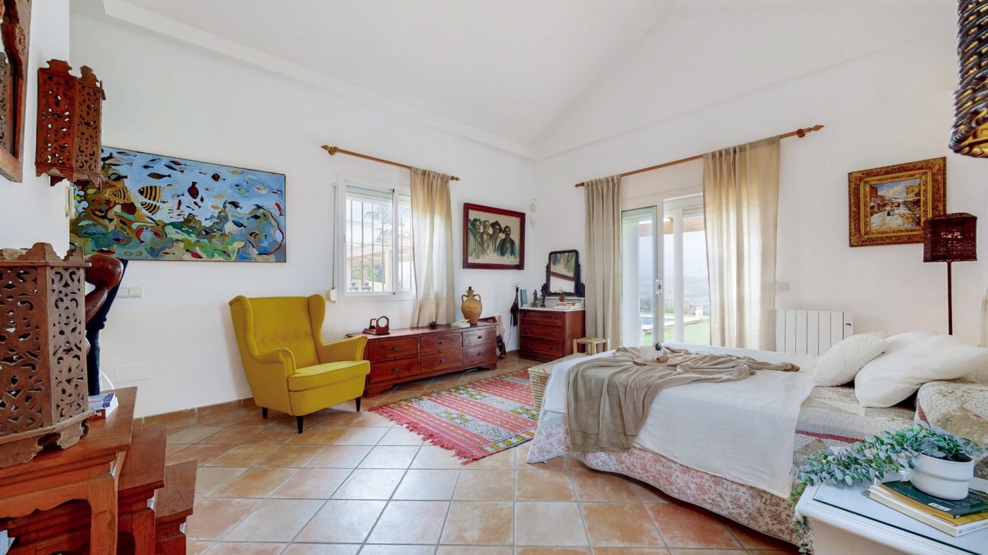 Villa · San Martin del Tesorillo · (bella0008)