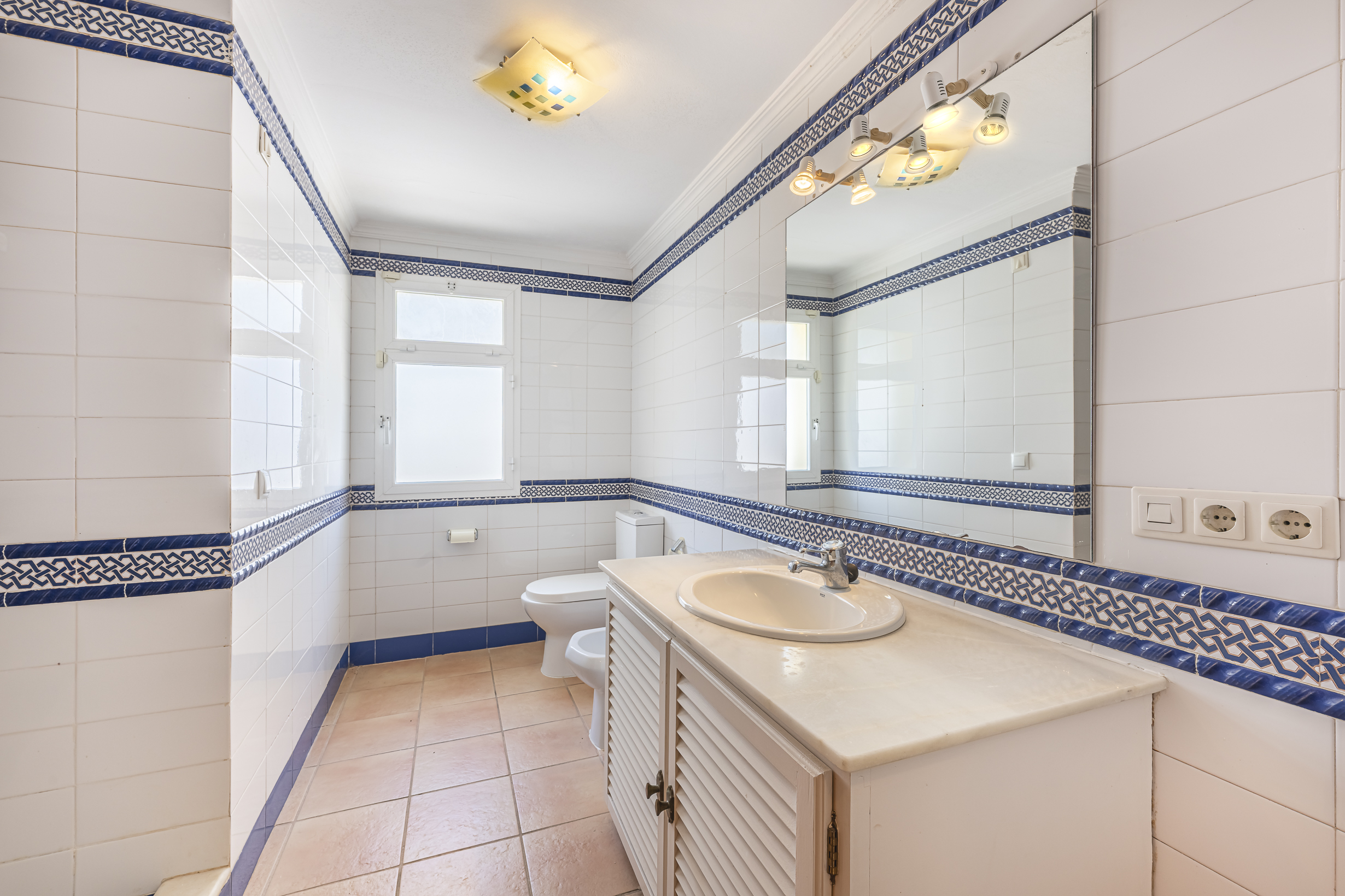 Villa · Sotogrande · (RH6)