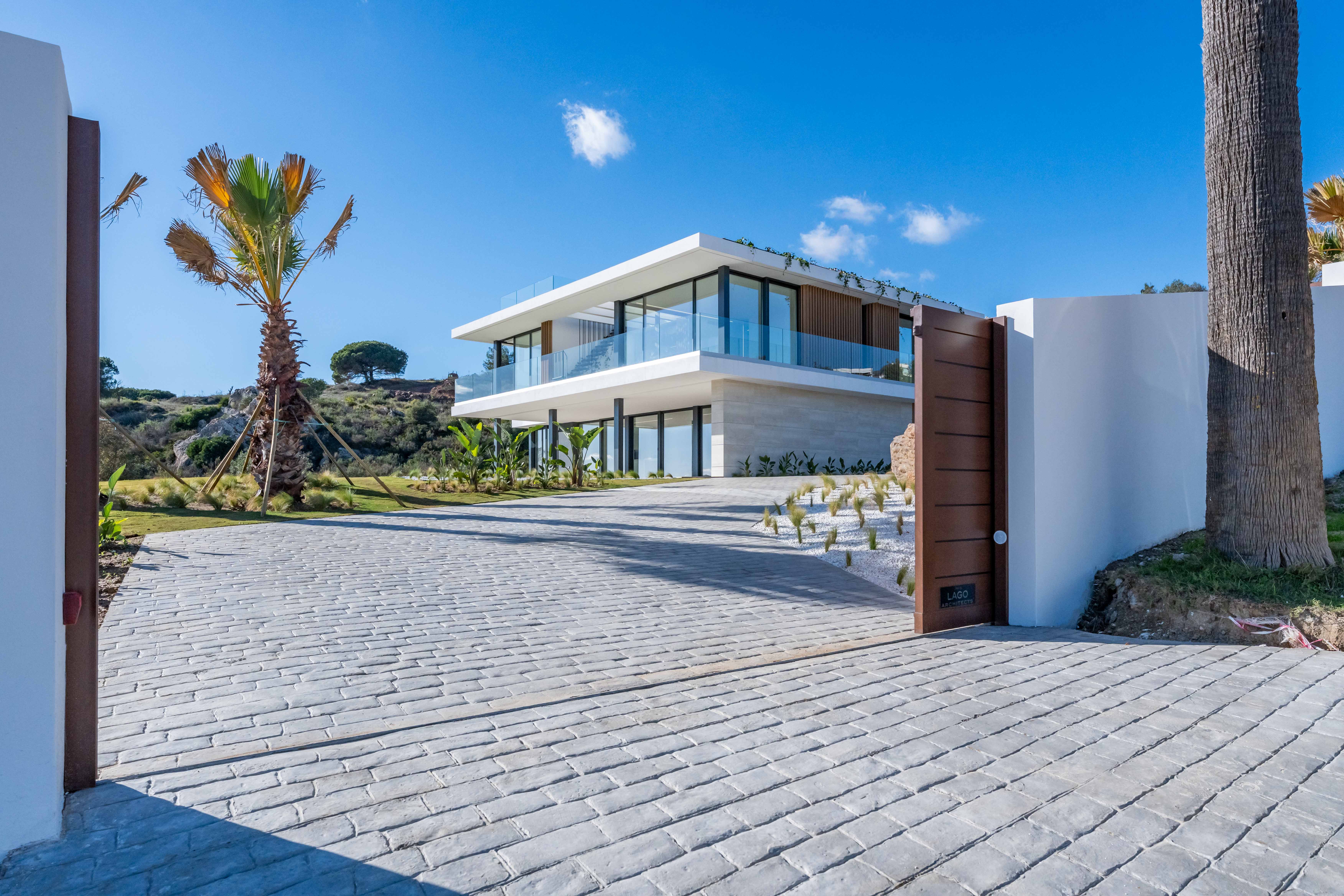 Villa · Sotogrande · (RH33)