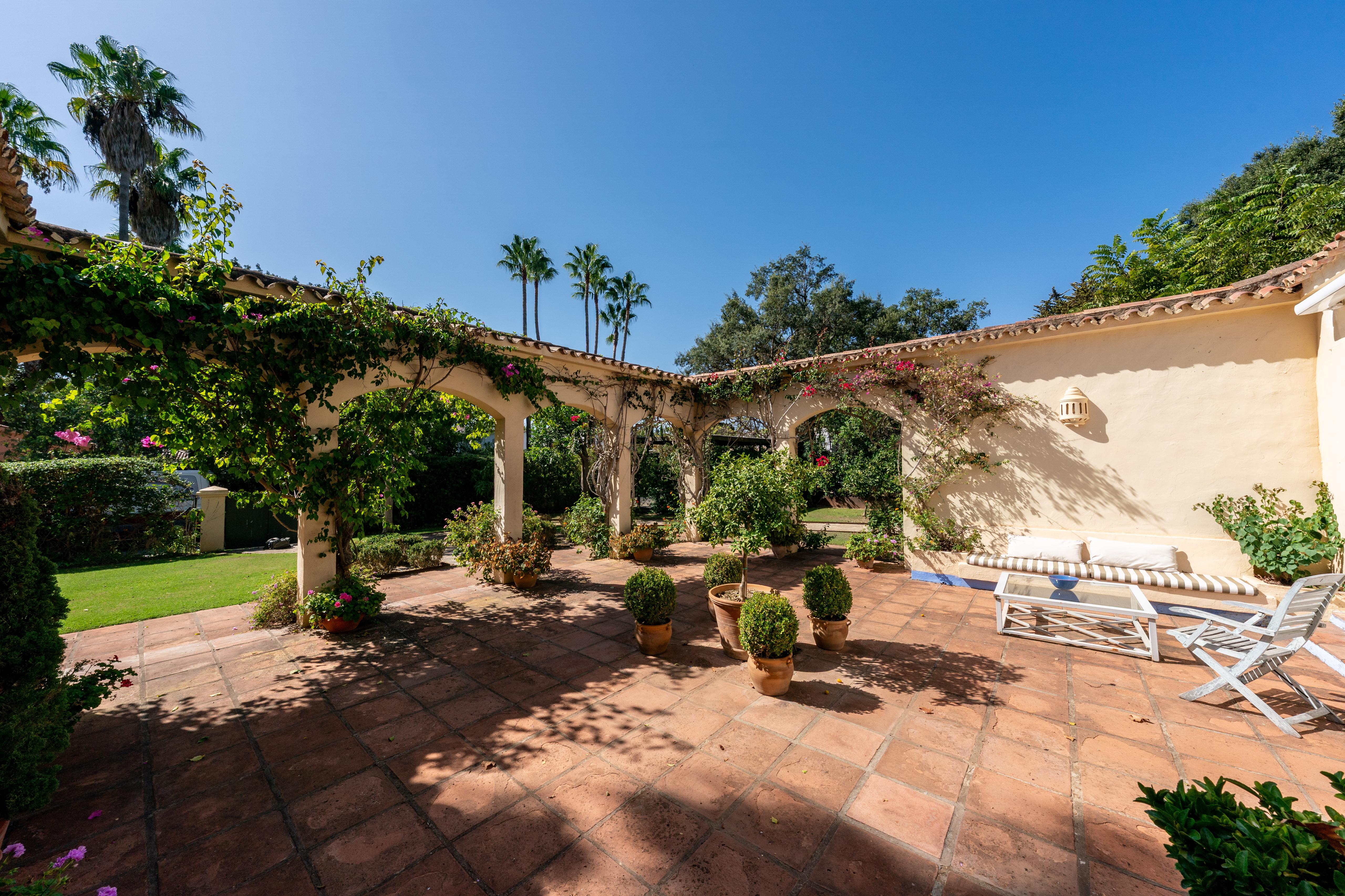 Villa · Sotogrande · (RH47)