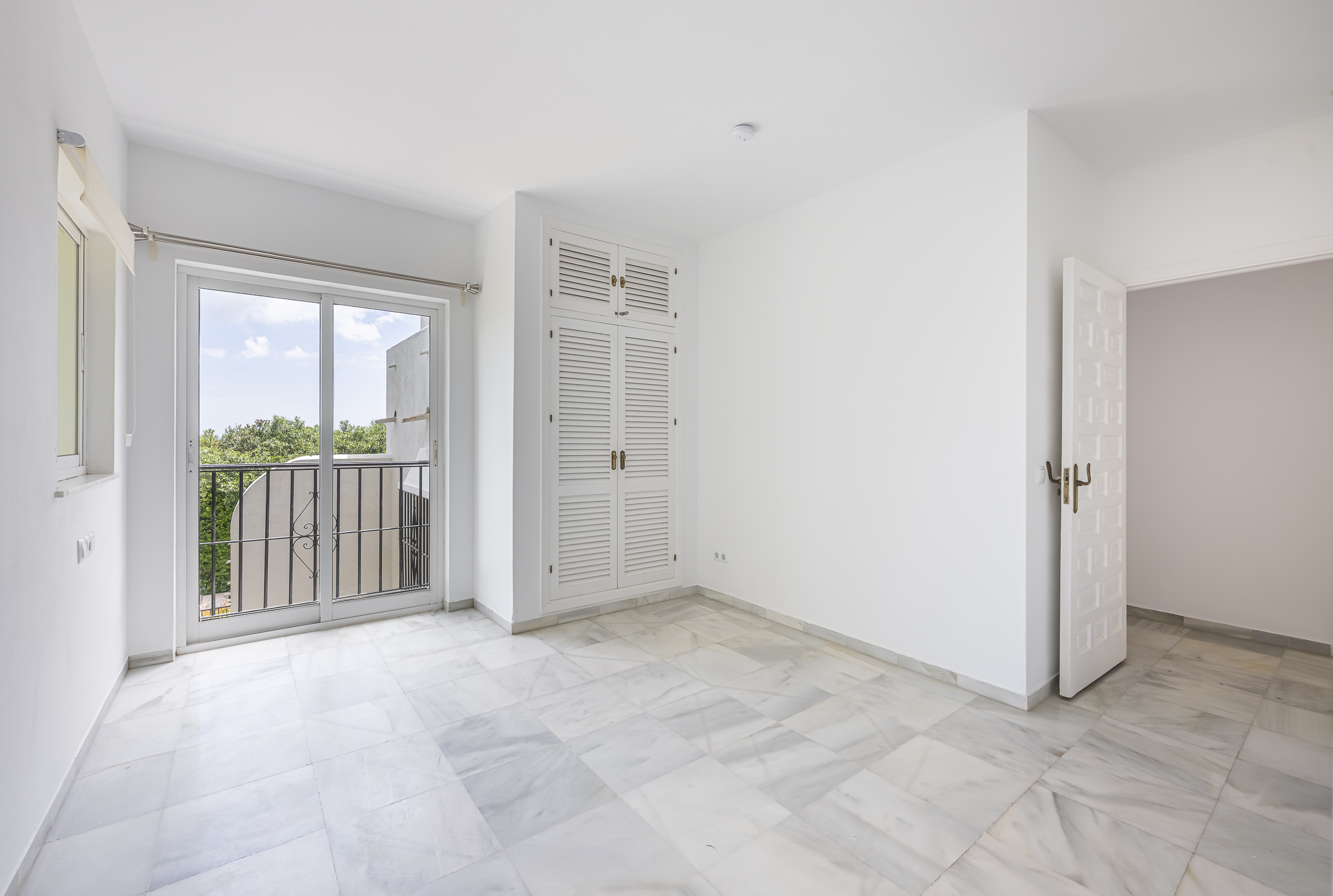Villa · Sotogrande · (RH1234)