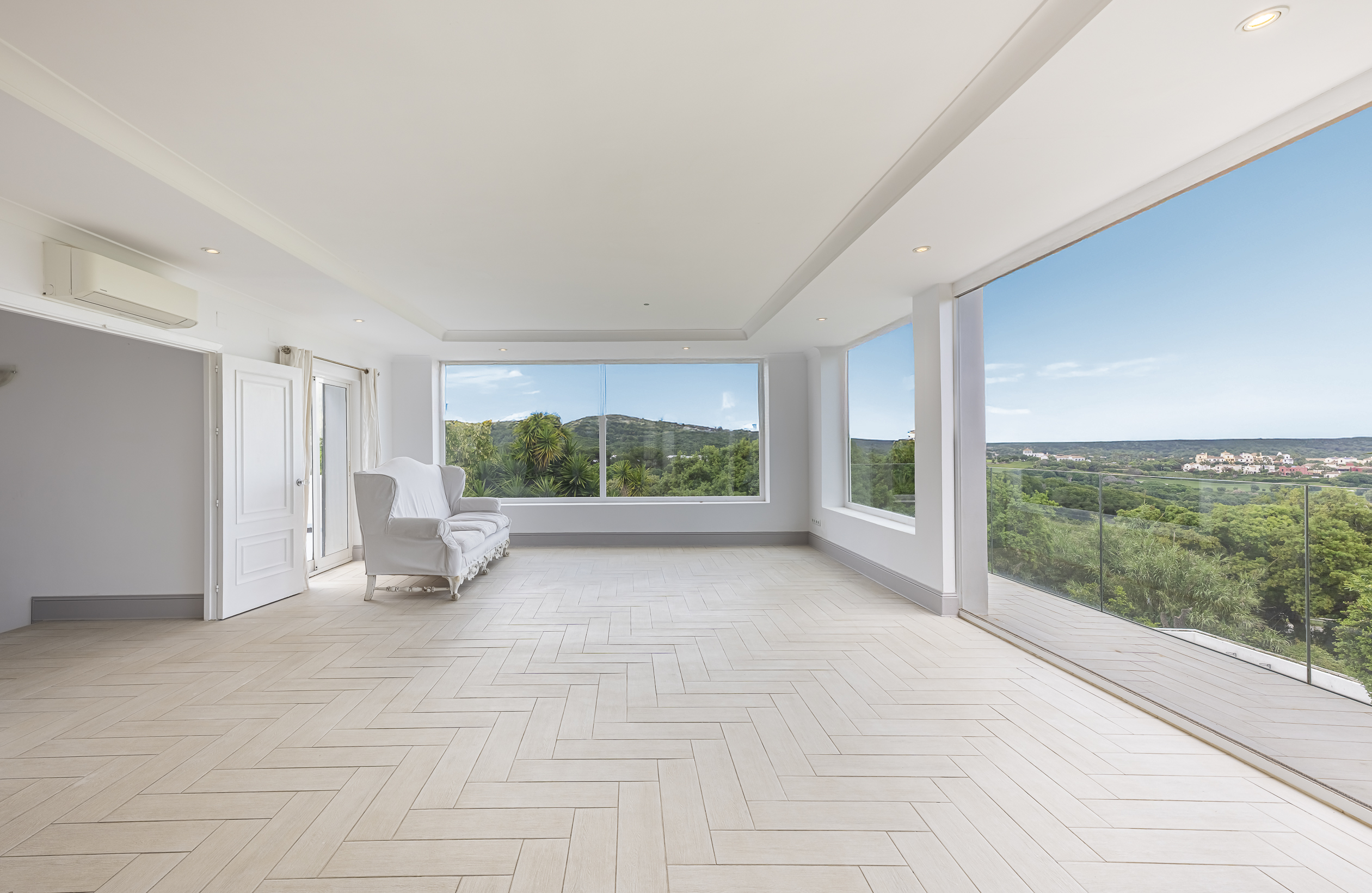 Villa · Sotogrande · (RH1234)