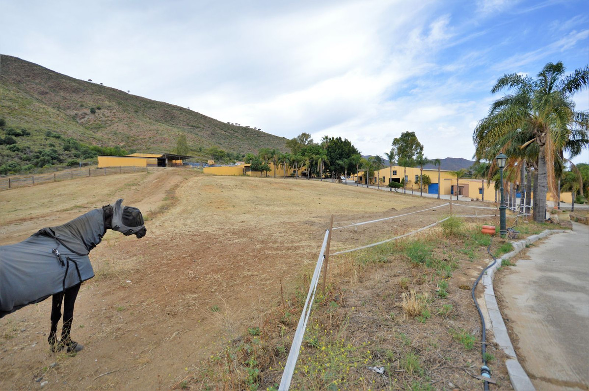 Finca · Mijas · (R4332358)