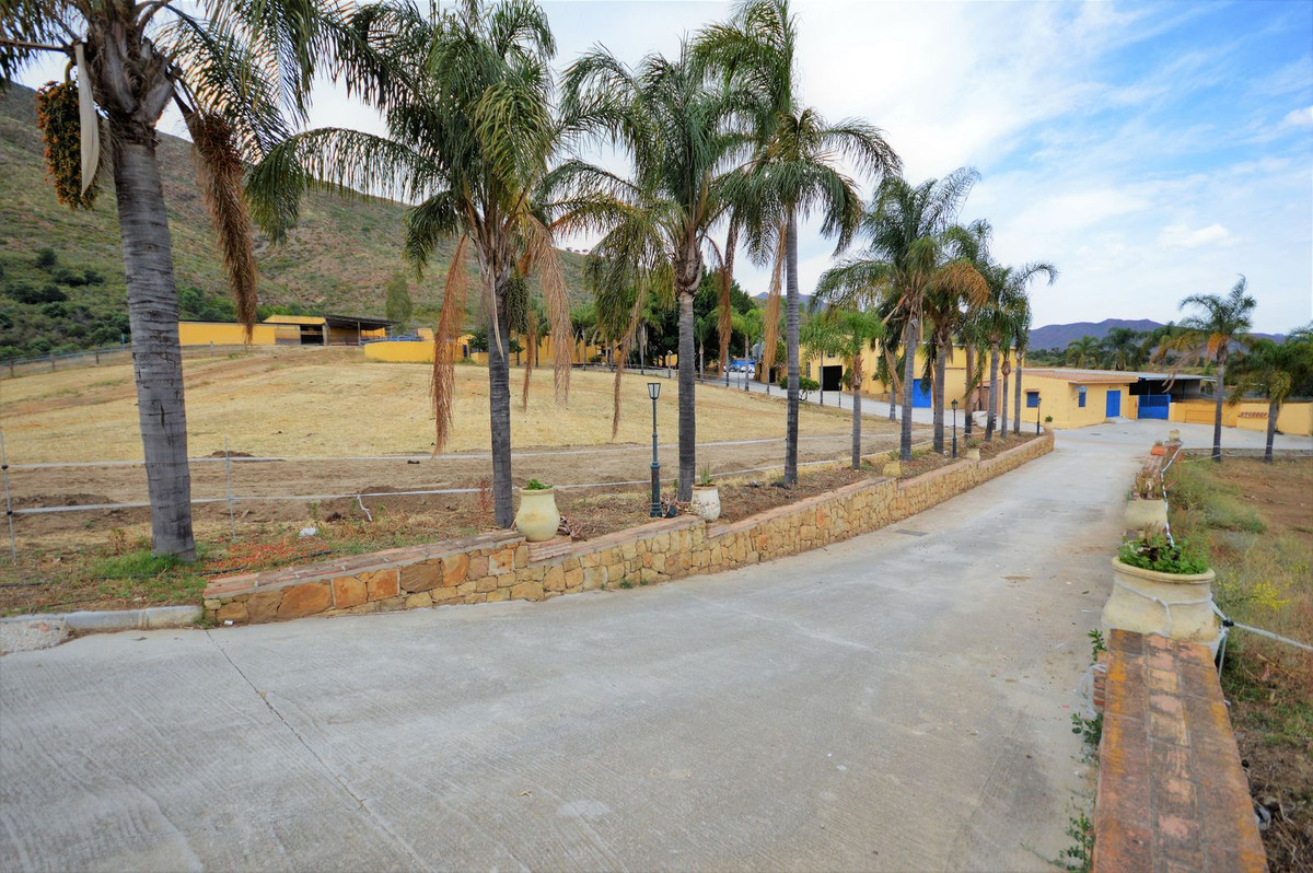 Finca · Mijas · (R4332358)