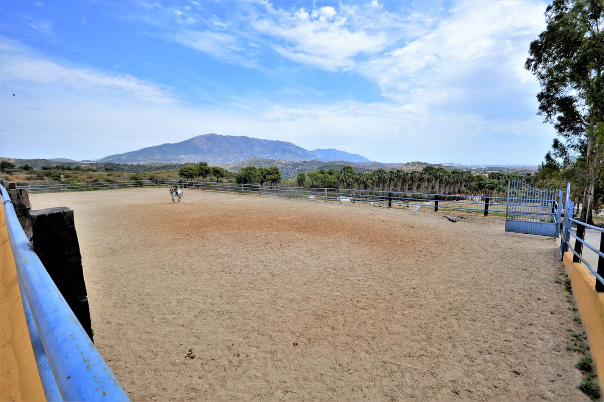 Finca · Mijas · (R4332358)