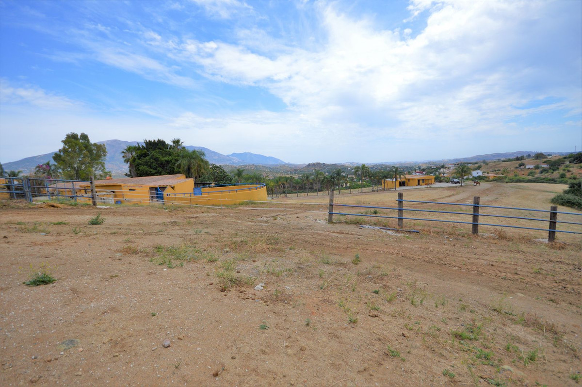 Finca · Mijas · (R4332358)