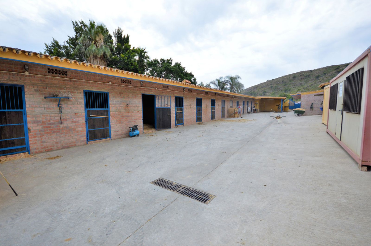 Finca · Mijas · (R4332358)