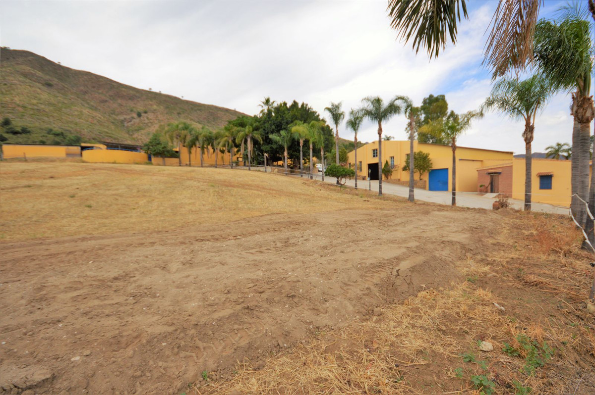 Finca · Mijas · (R4332358)