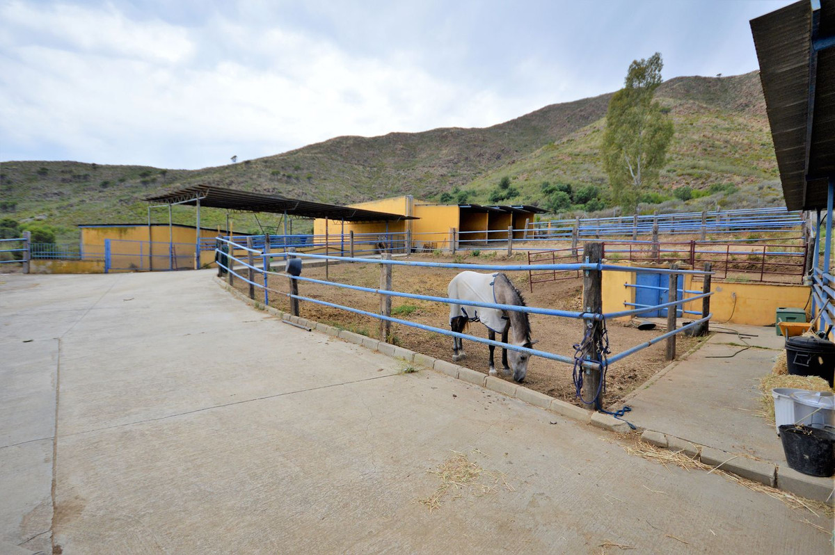 Finca · Mijas · (R4332358)