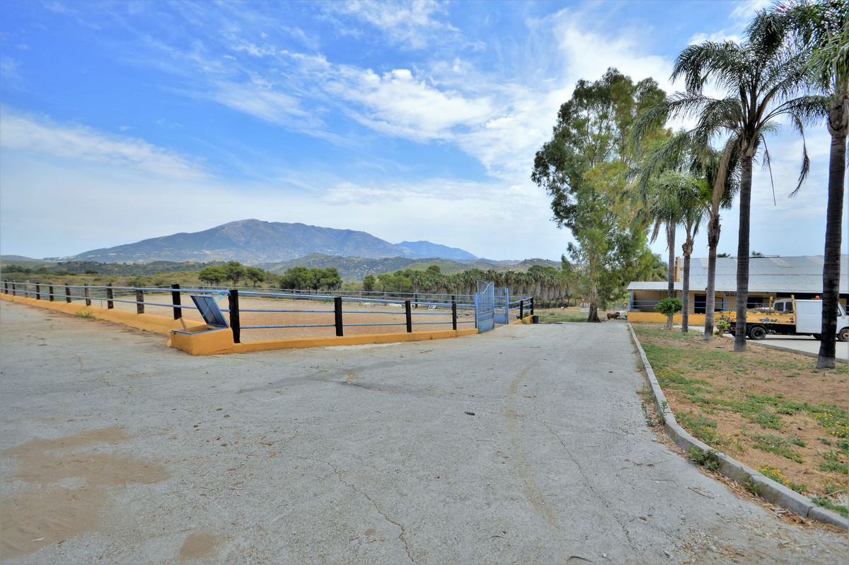 Finca · Mijas · (R4332358)