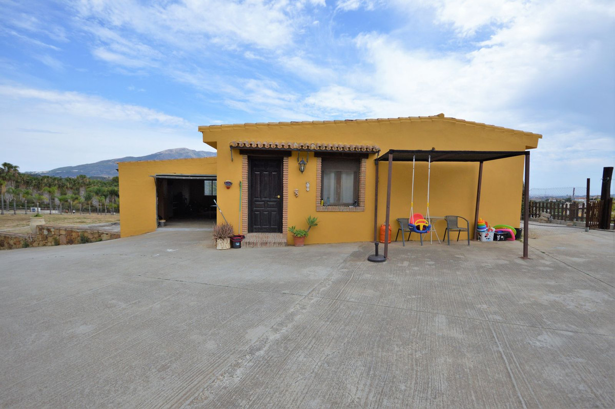 Finca · Mijas · (R4332358)