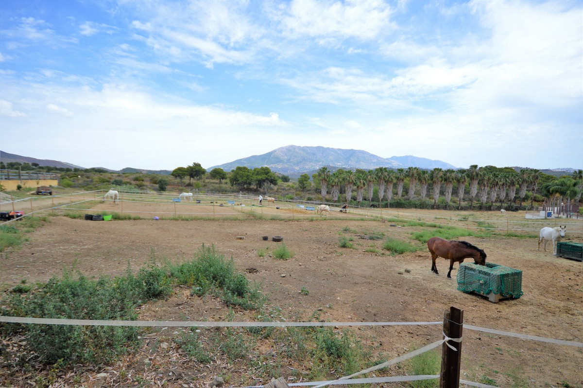 Finca · Mijas · (R4332358)