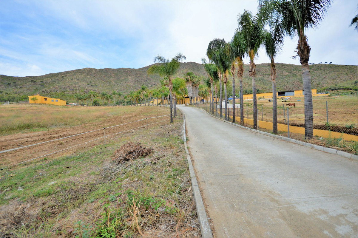 Finca · Mijas · (R4332358)