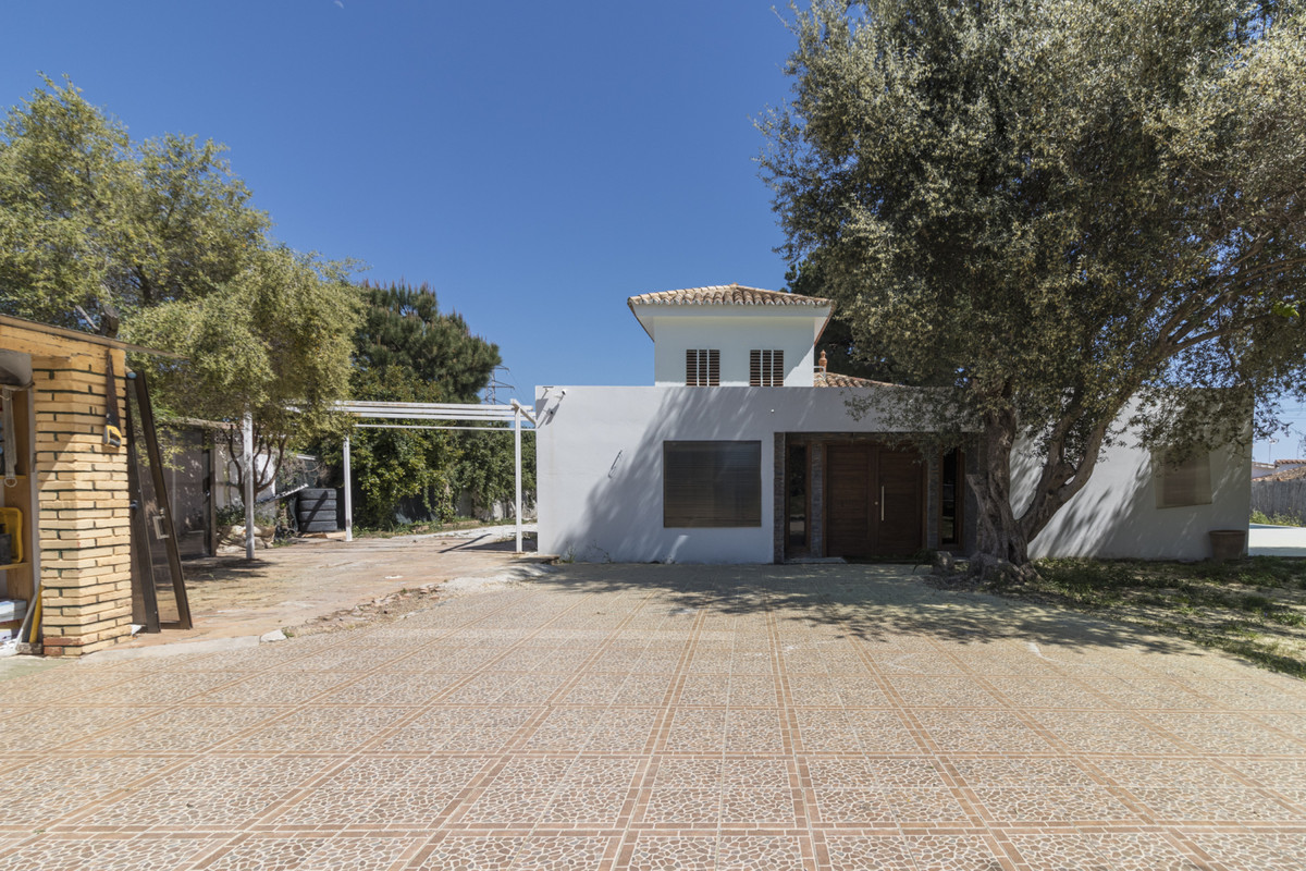 Villa · Marbella · (R4704922)