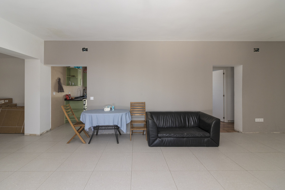 Villa · Marbella · (R4704922)