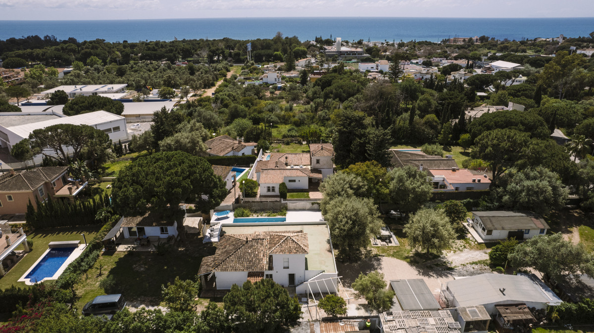 Villa · Marbella · (R4704922)