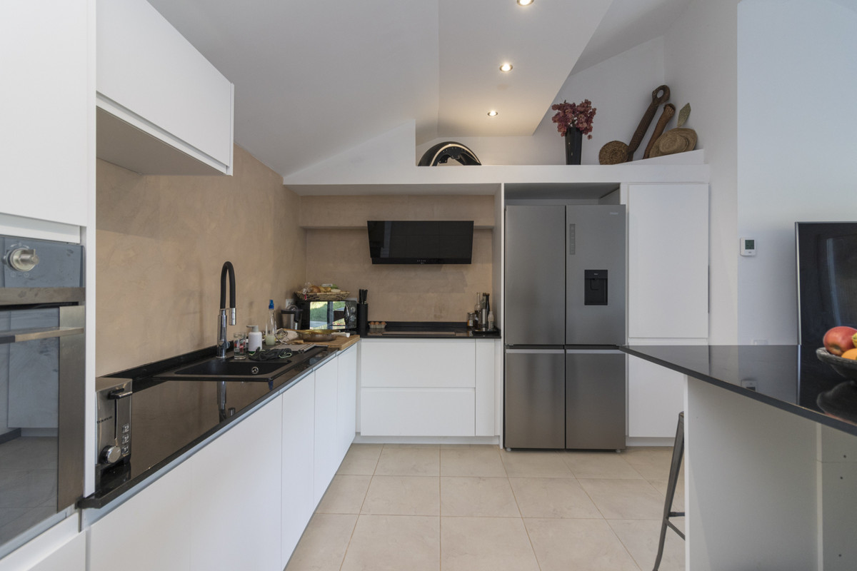 Villa · Marbella · (R4704922)