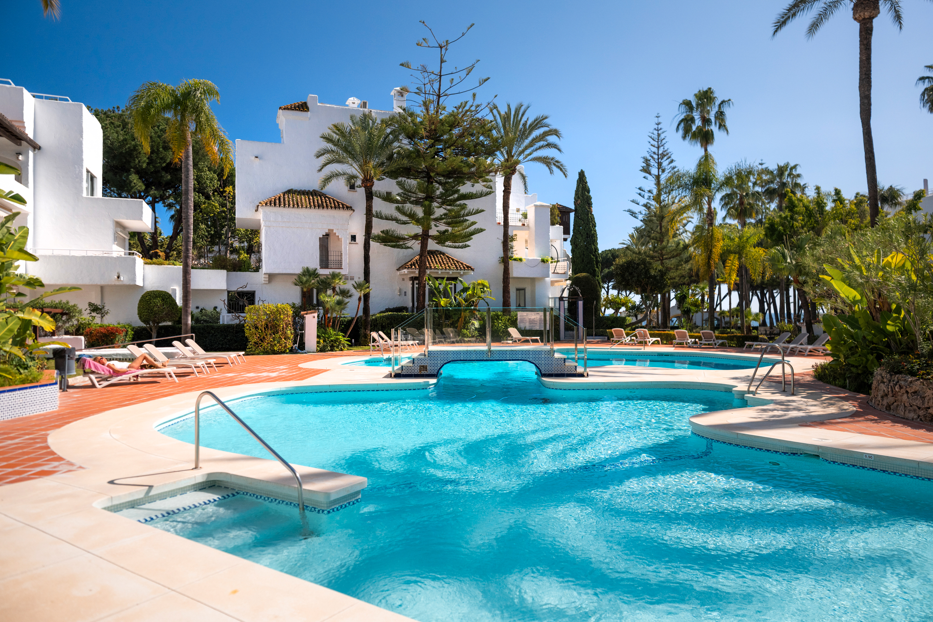 Duplex Penthouse · Marbella · (ESNY003)